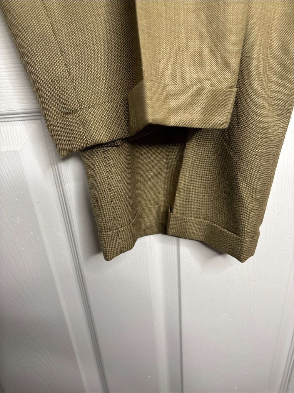 Men's Two-Piece Suit in Olive - Picture 11 of 13